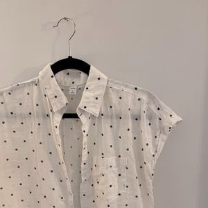 Old Navy cap sleeve button up shirt